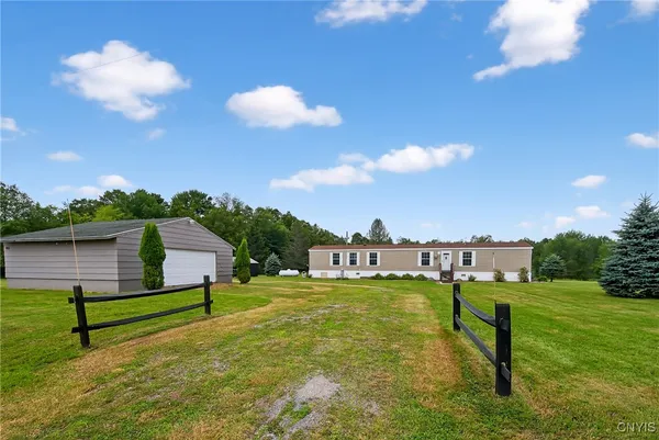 $397,000 | 505 County Rte 50, Boylston, NY 13083