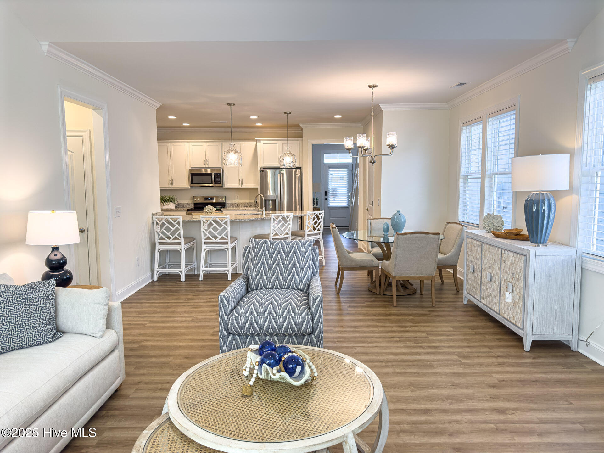 150 Freedom Park Road Beaufort, NC 28516 - Photo 4 of 32 Family Room looking back at Kitchen