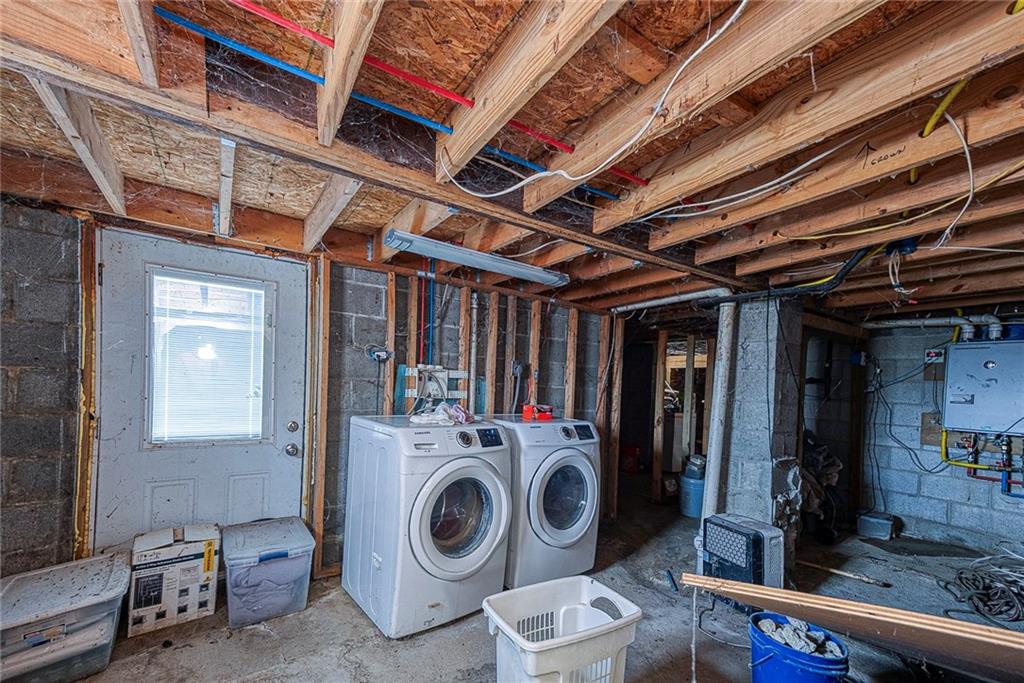 139 Munntown Road Eighty Four, PA 15330 - Photo 24 of 39