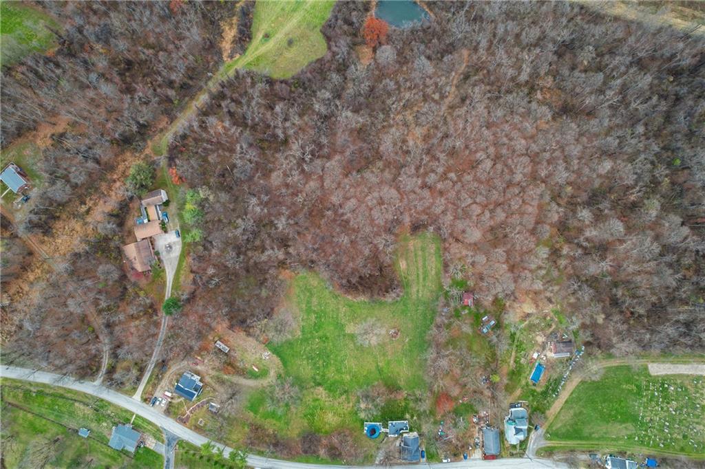 139 Munntown Road Eighty Four, PA 15330 - Photo 36 of 39