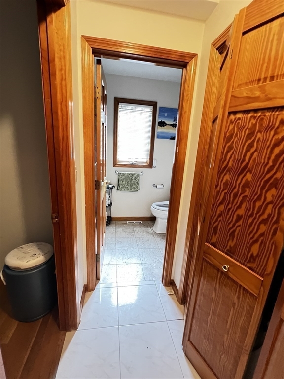 29 Page Road Weston, MA 02493 - Photo 24 of 25