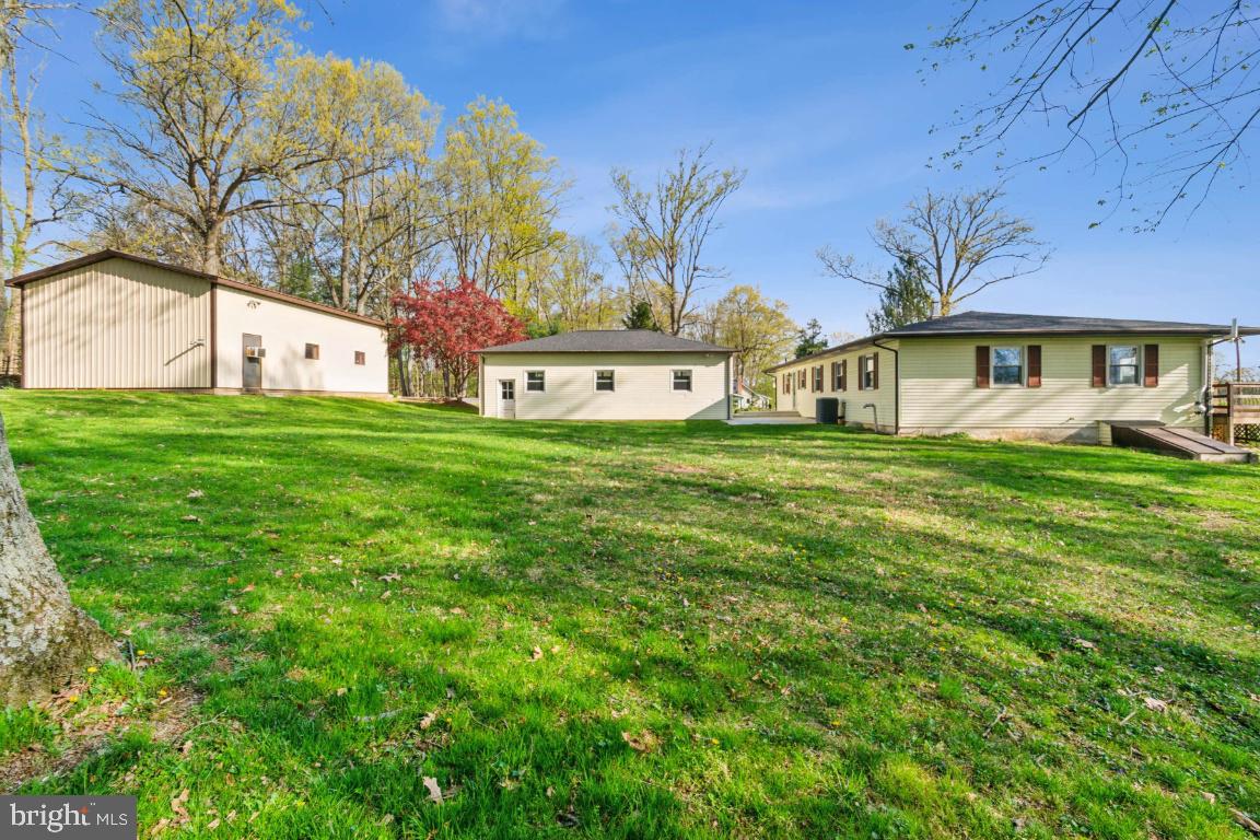 19422 Resh Mill Road Hampstead, MD 21074 - Photo 5 of 55 a house view with garden space