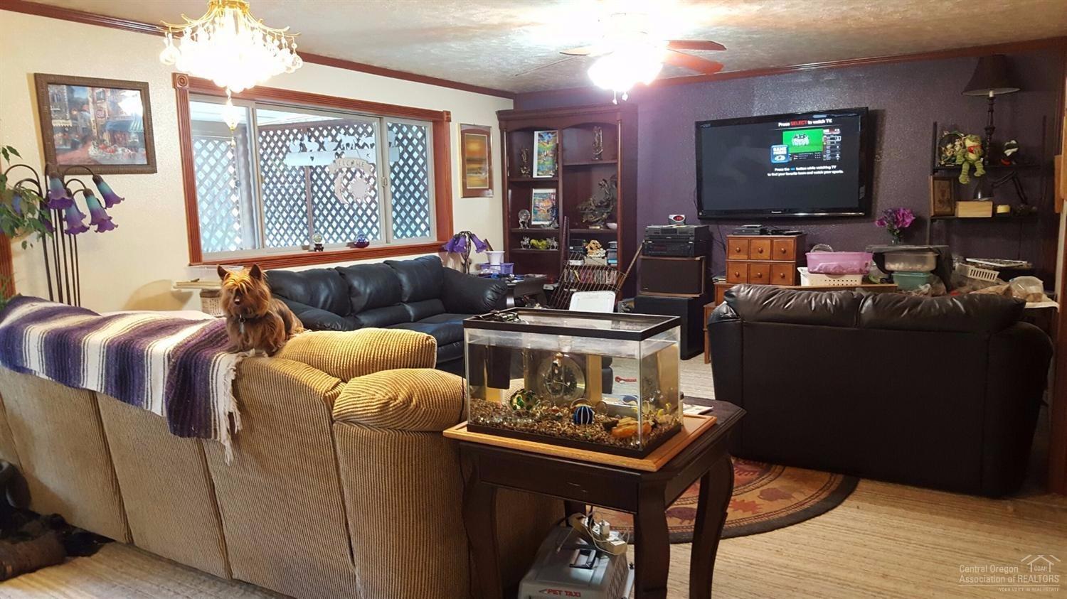 17255 Covina Road Bend, OR 97707 - Photo 8 of 19 Great room, access to 3rd bath to the ri
