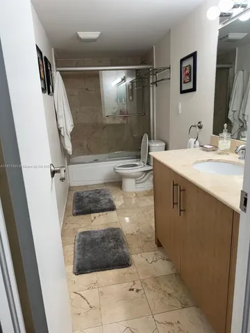 $6,500 | 10275 Collins Avenue, Unit 215, Bal Harbour, FL 33154