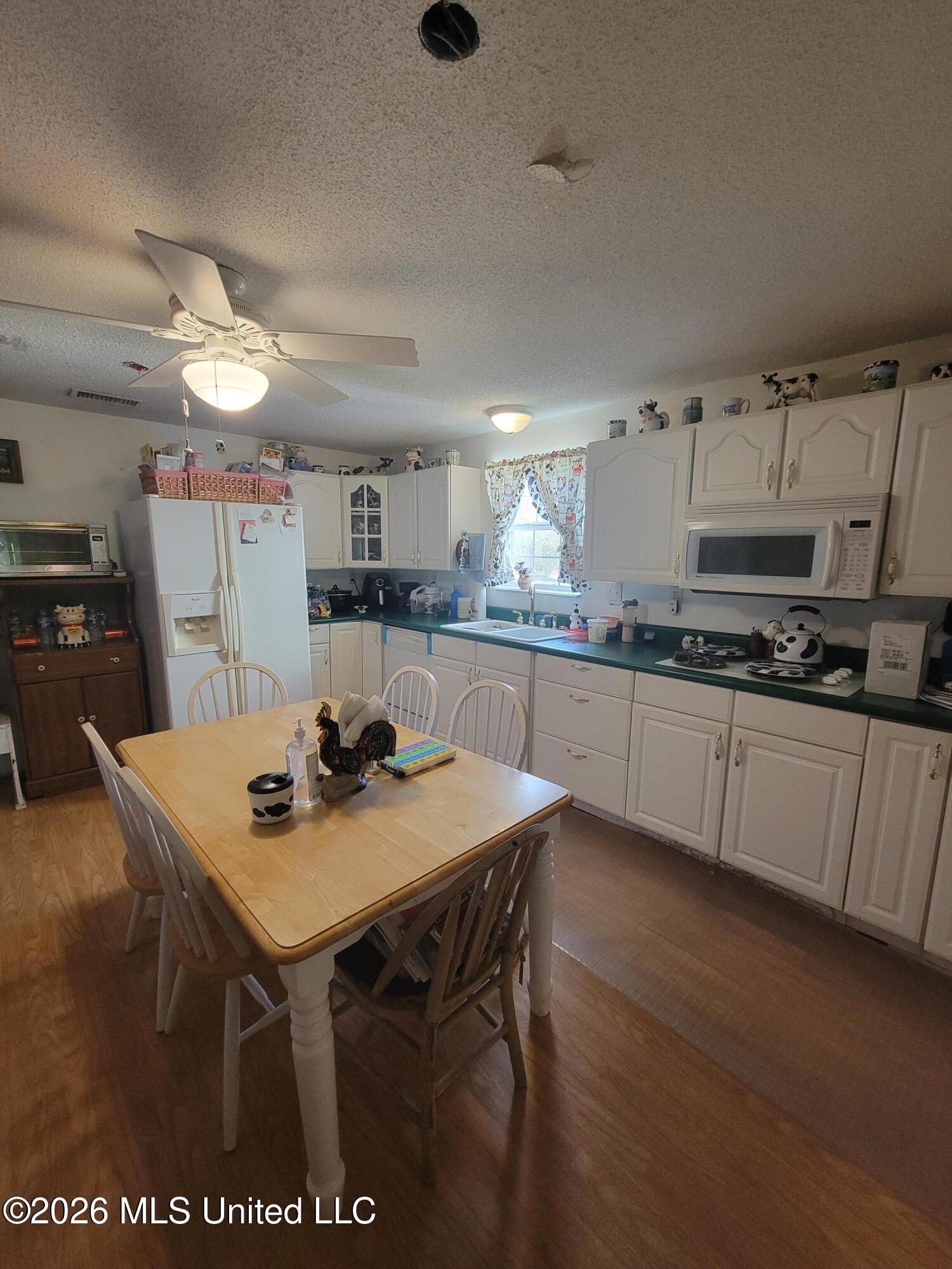 11213 Easley Road Moss Point, MS 39562 - Photo 8 of 13 07