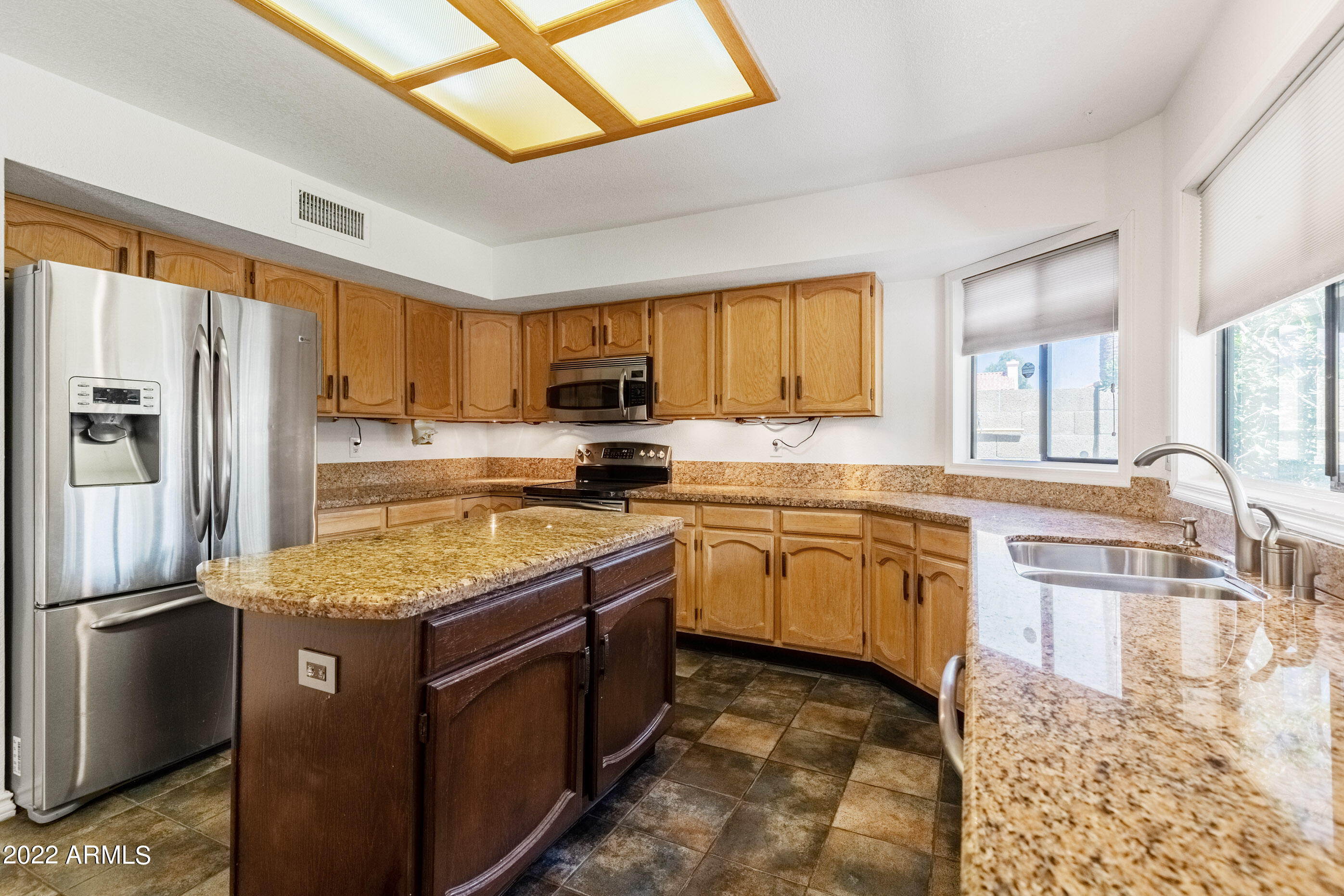 7383 West Utopia Road Glendale, AZ 85308 - Photo 11 of 49 Kitchen