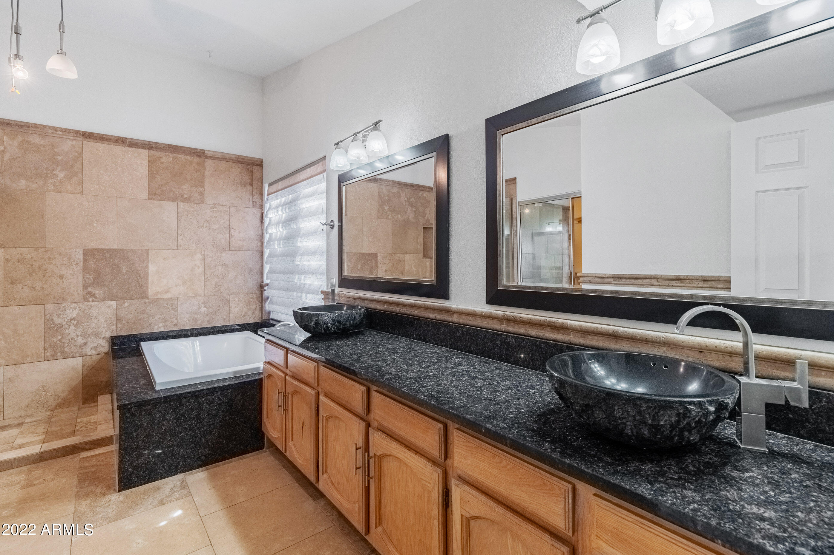 7383 West Utopia Road Glendale, AZ 85308 - Photo 24 of 49 Master bath