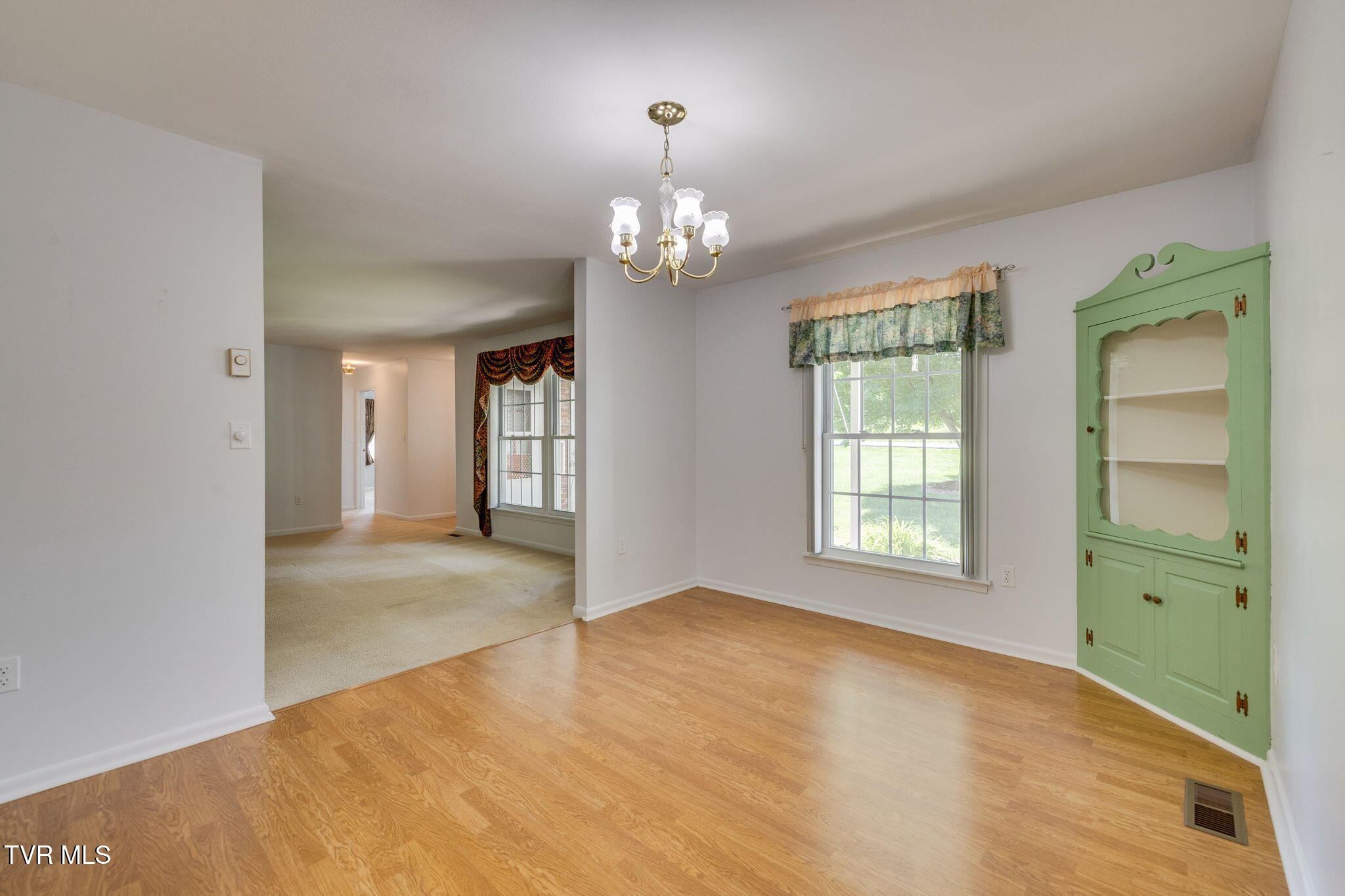 812 Kendrick Creek Road Kingsport, TN 37663 - Photo 9 of 30 009