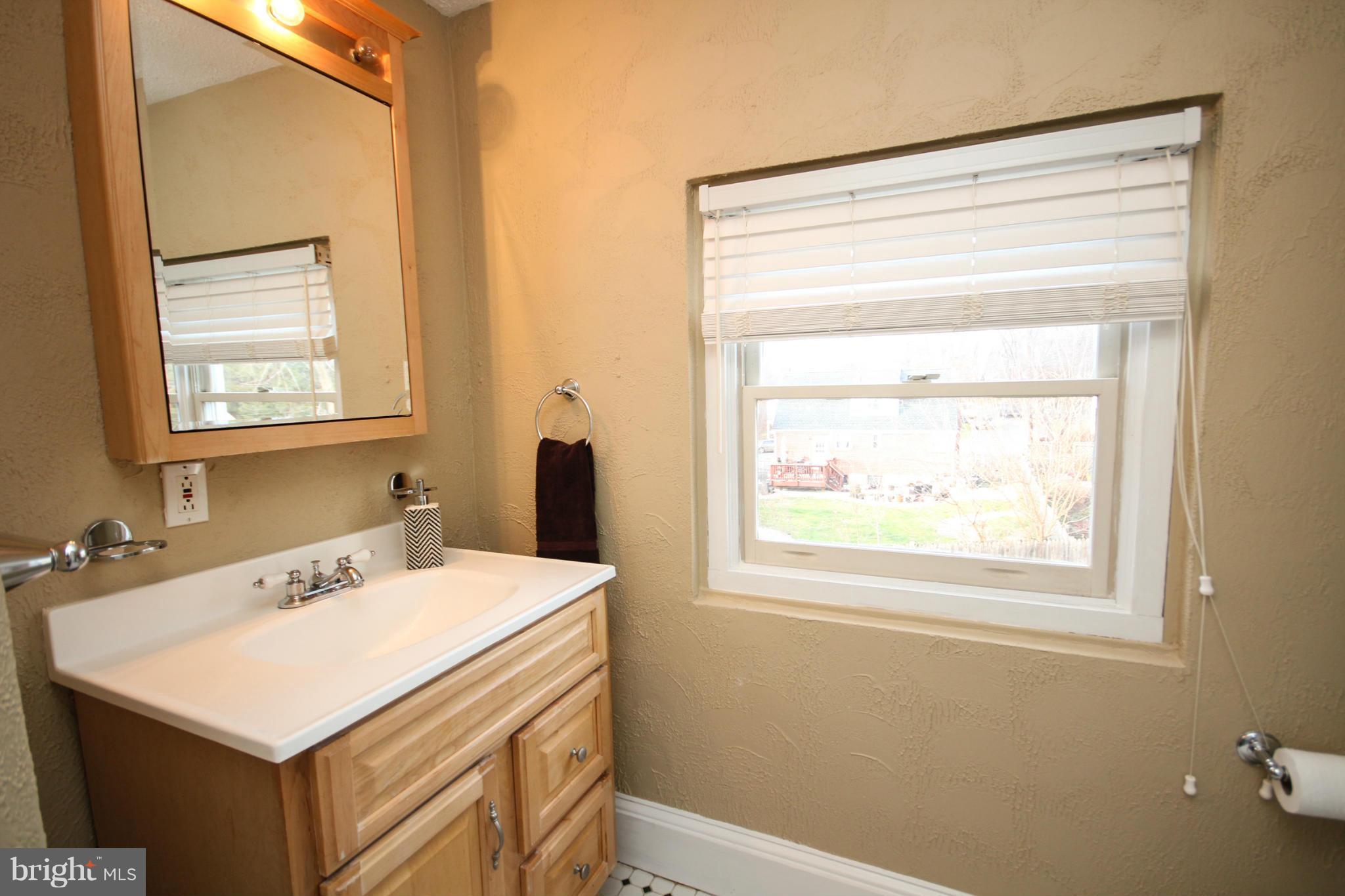 3927 Weller Road Silver Spring, MD 20906 - Photo 24 of 30 Bath (Master)