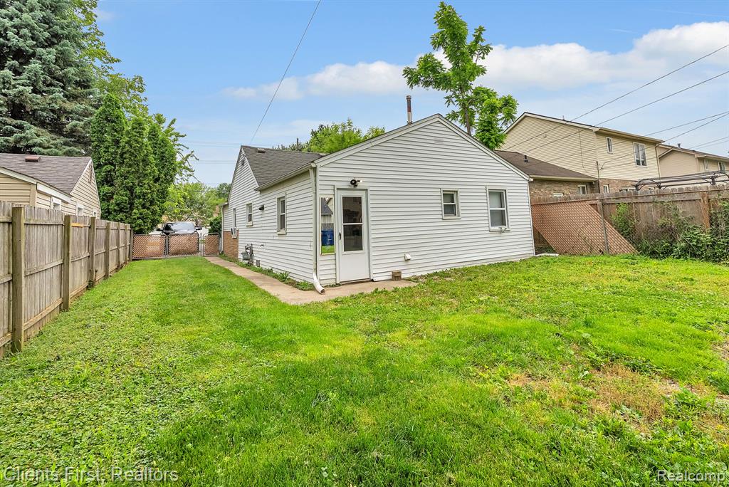 1660 Sheldon Road Canton, MI 48187 - Photo 4 of 17