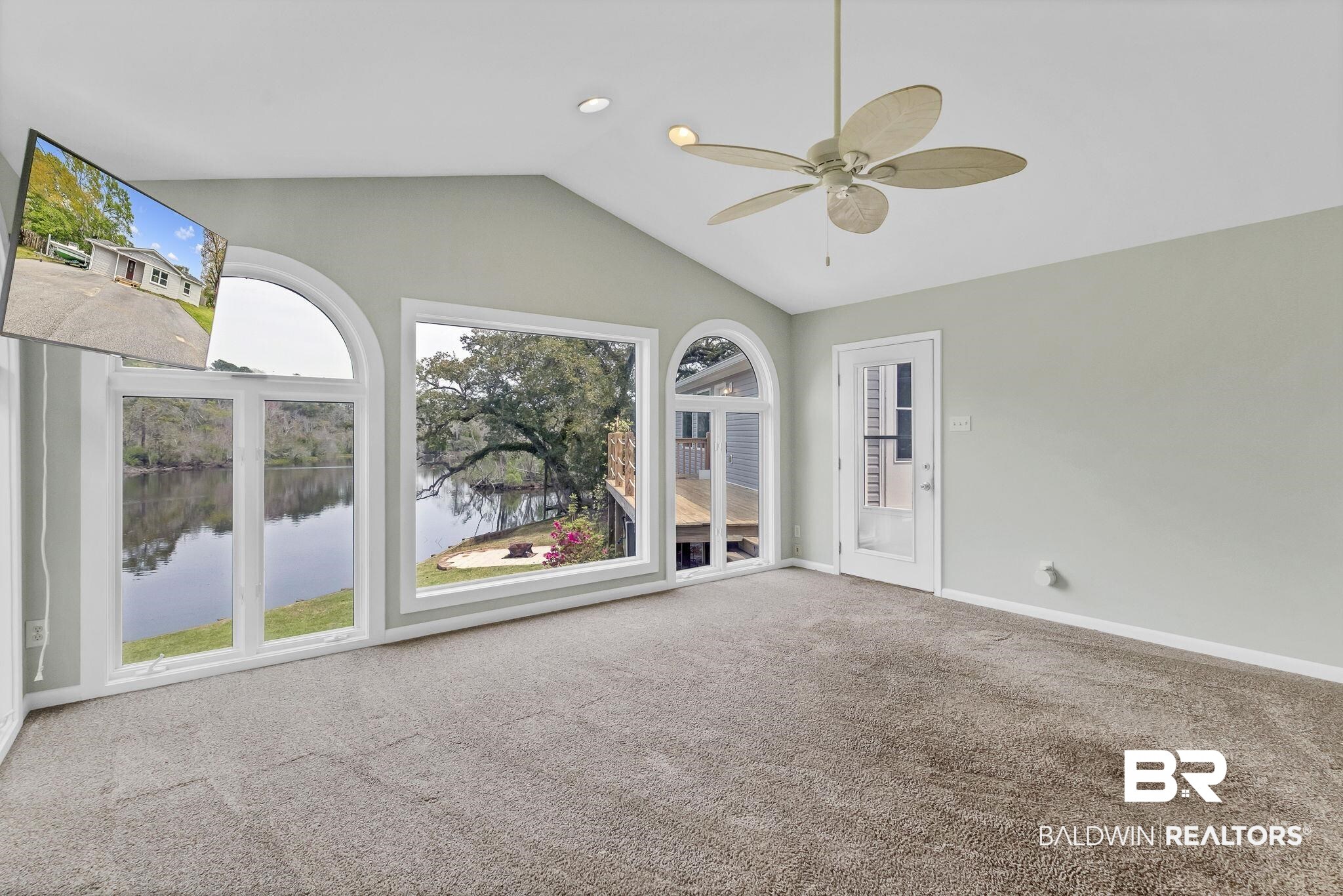 2901 Alston Court Mobile, AL 36605 - Photo 29 of 59 Sunroom