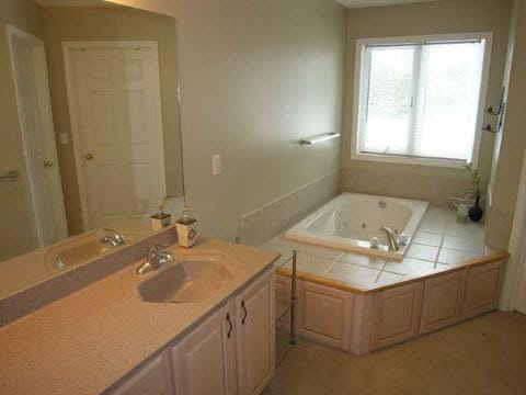 7091 Brewer Road Flint, MI 48507 - Photo 9 of 12 941745-8.JPG