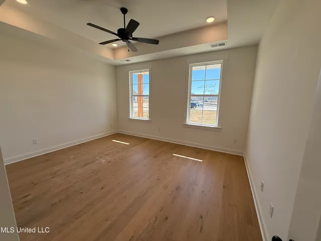 $362,900 | 682 Bolivar Drive, Nesbit, MS 38651