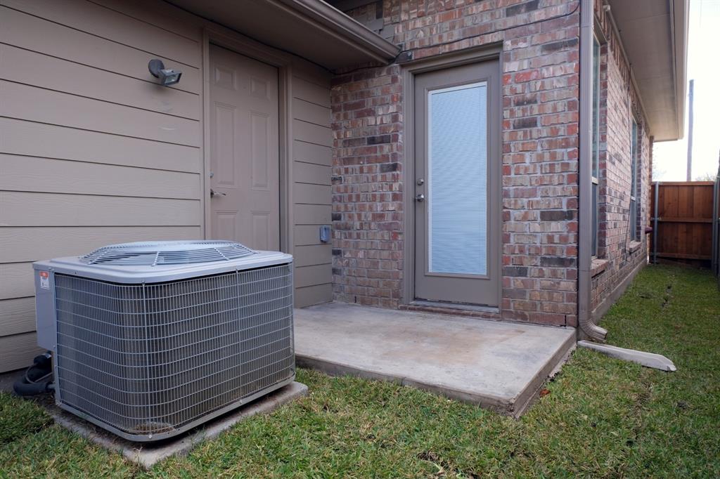 3003 Allister Street Dallas, TX 75229 - Photo 18 of 21