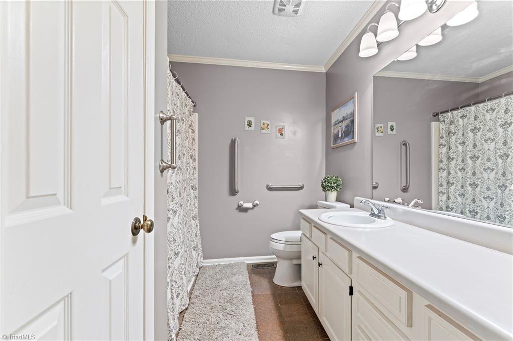 154 Meadowview Road Mocksville, NC 27028 - Photo 17 of 29