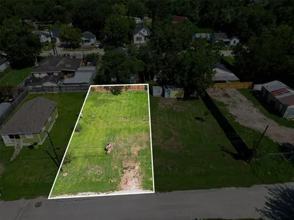 $49,900 | 604 Maiden Lane, Richmond, TX 77469