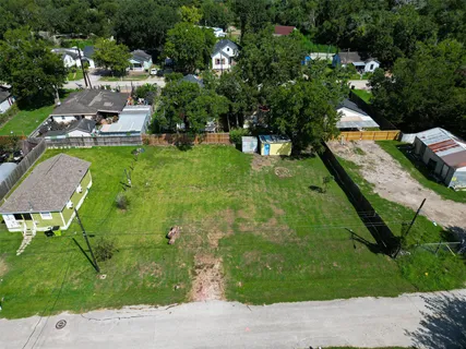 $49,900 | 604 Maiden Lane, Richmond, TX 77469