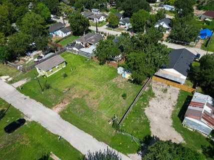 $49,900 | 604 Maiden Lane, Richmond, TX 77469