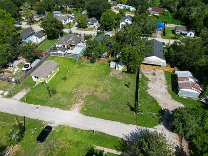 $49,900 | 604 Maiden Lane, Richmond, TX 77469