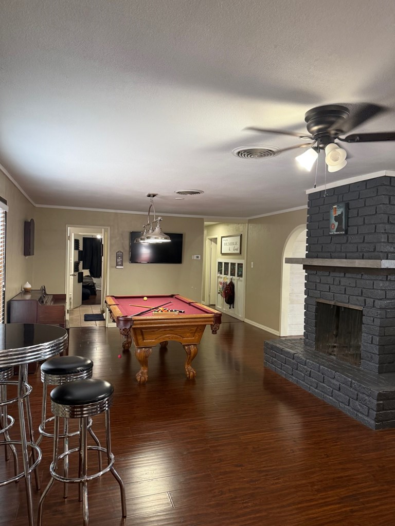 401 North 19th Street Junction, TX 76849 - Photo 8 of 24