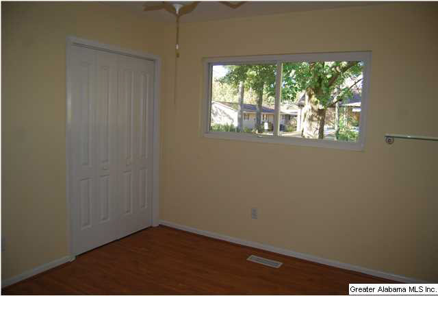701 3rd Avenue Northeast Jacksonville, AL 36265 - Photo 15 of 20