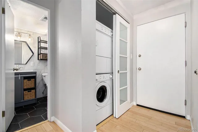 $1,500 | 1032 North Clarkson Street, Unit 205, Denver, CO 80218