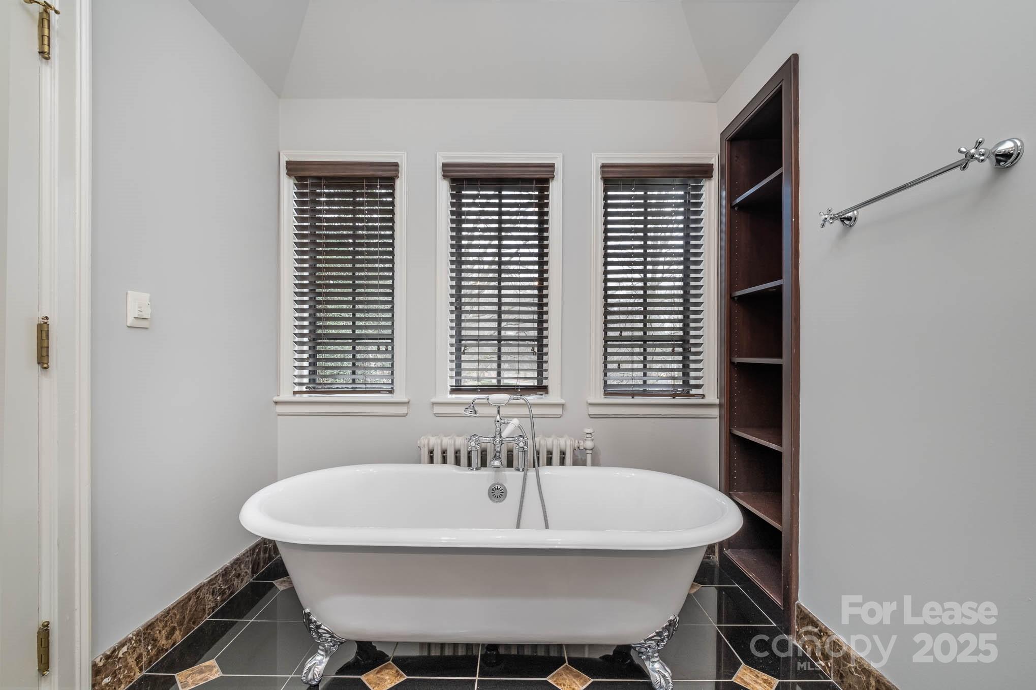 1107 Queens Road Charlotte, NC 28207 - Photo 22 of 33