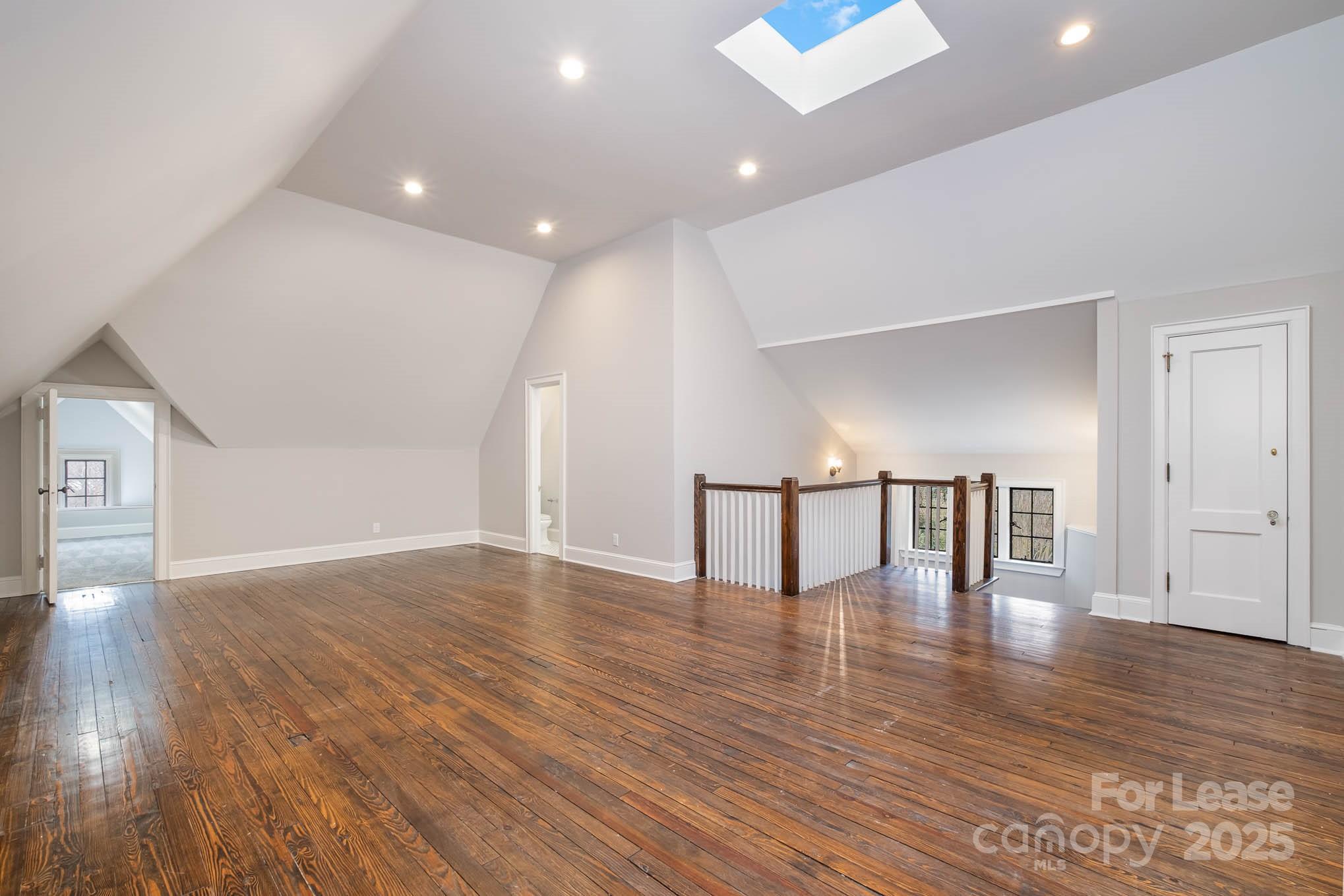 1107 Queens Road Charlotte, NC 28207 - Photo 24 of 33