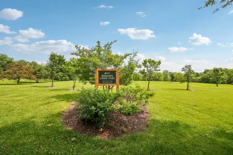 $339,900 | 536 Pembrook Court South, Crystal Lake, IL 60014