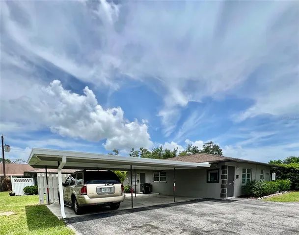 $1,600 | 6351 Gateway Avenue, Sarasota, FL 34231