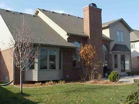 16701 Rosa Southgate, MI 48195 - Photo 2 of 9 791320-1.JPG