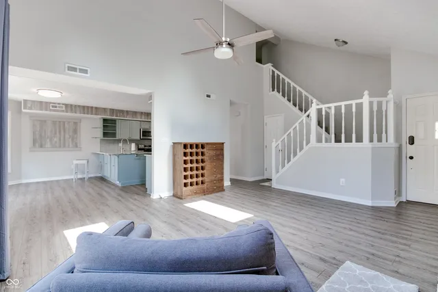 $277,500 | 11614 Buttonwood Drive, Carmel, IN 46033