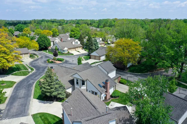 $277,500 | 11614 Buttonwood Drive, Carmel, IN 46033