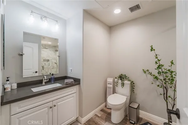 $599,900 | 585 South Kroeger Street, Anaheim, CA 92805