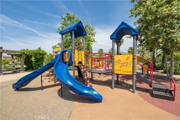 $599,900 | 585 South Kroeger Street, Anaheim, CA 92805