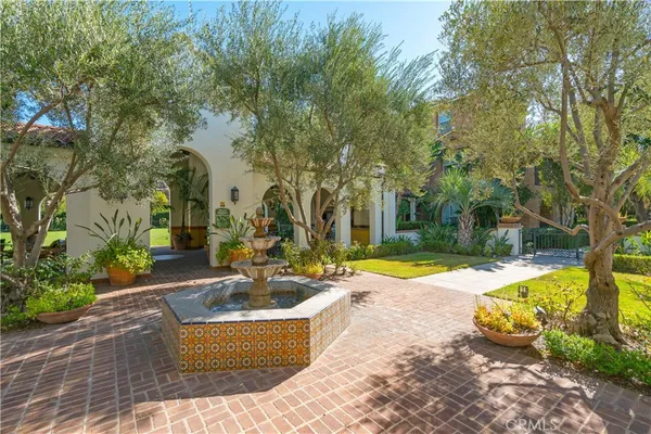 $599,900 | 585 South Kroeger Street, Anaheim, CA 92805