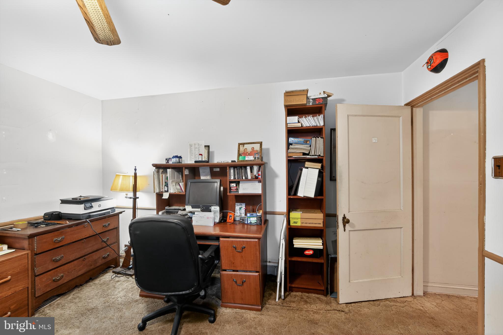 31 Barren Road Newtown Square, PA 19073 - Photo 19 of 27 a view of a workspace with furniture