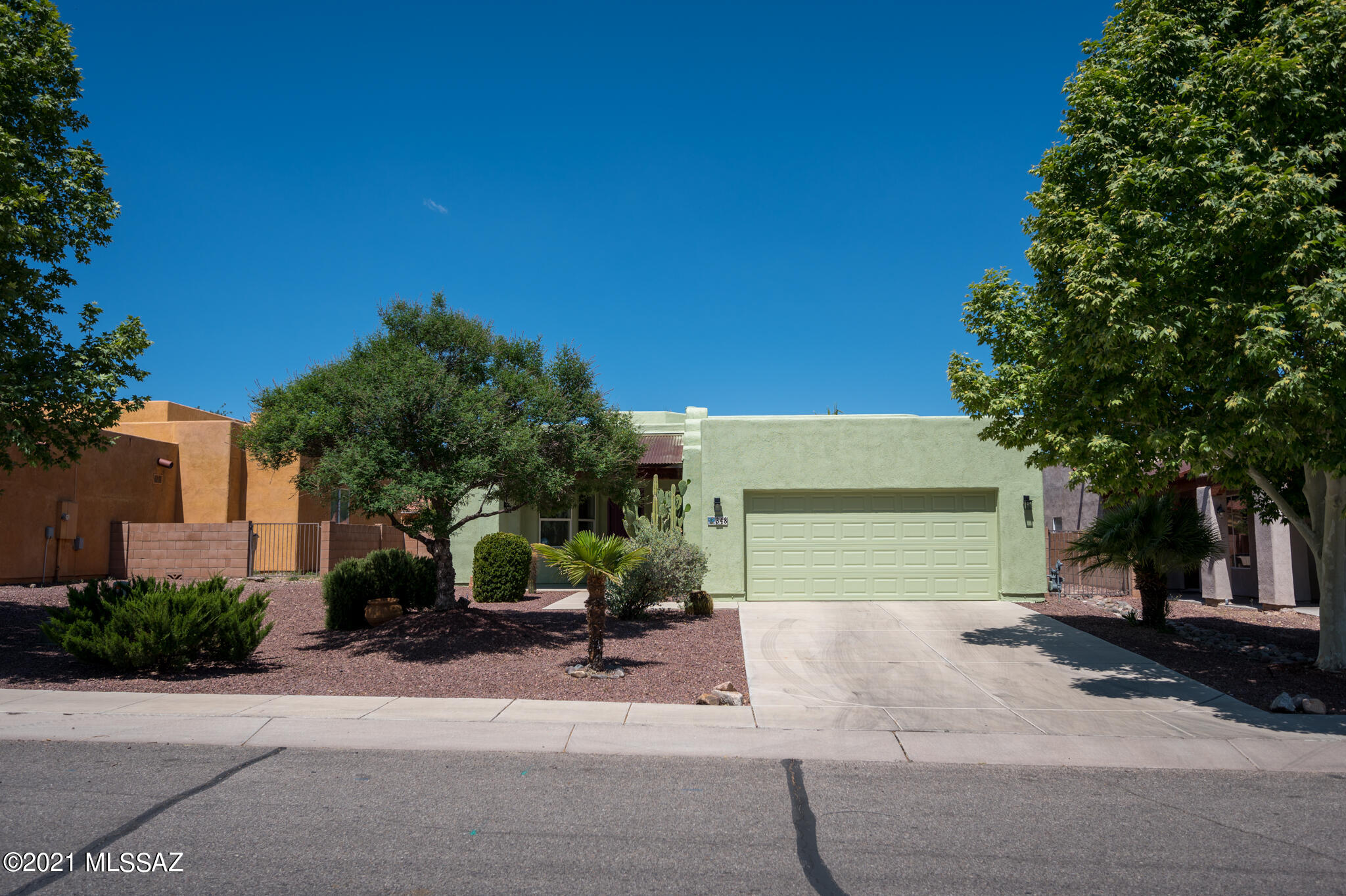 348 Via Bella Donna Rio Rico, AZ 85648 - Photo 3 of 37