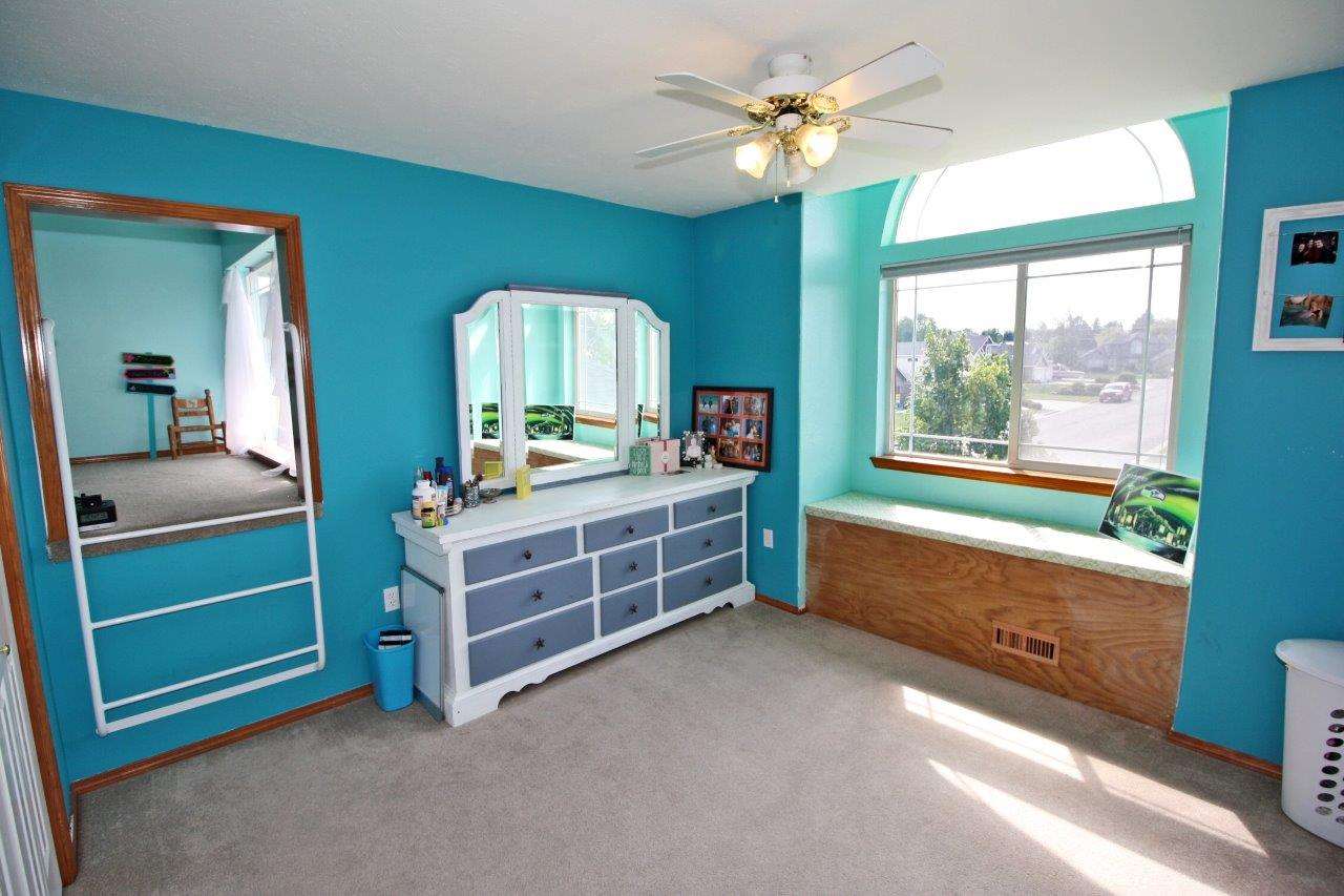 1627 South St Charles Road Spokane Valley, WA 99037 - Photo 12 of 20 Gallery Image 12