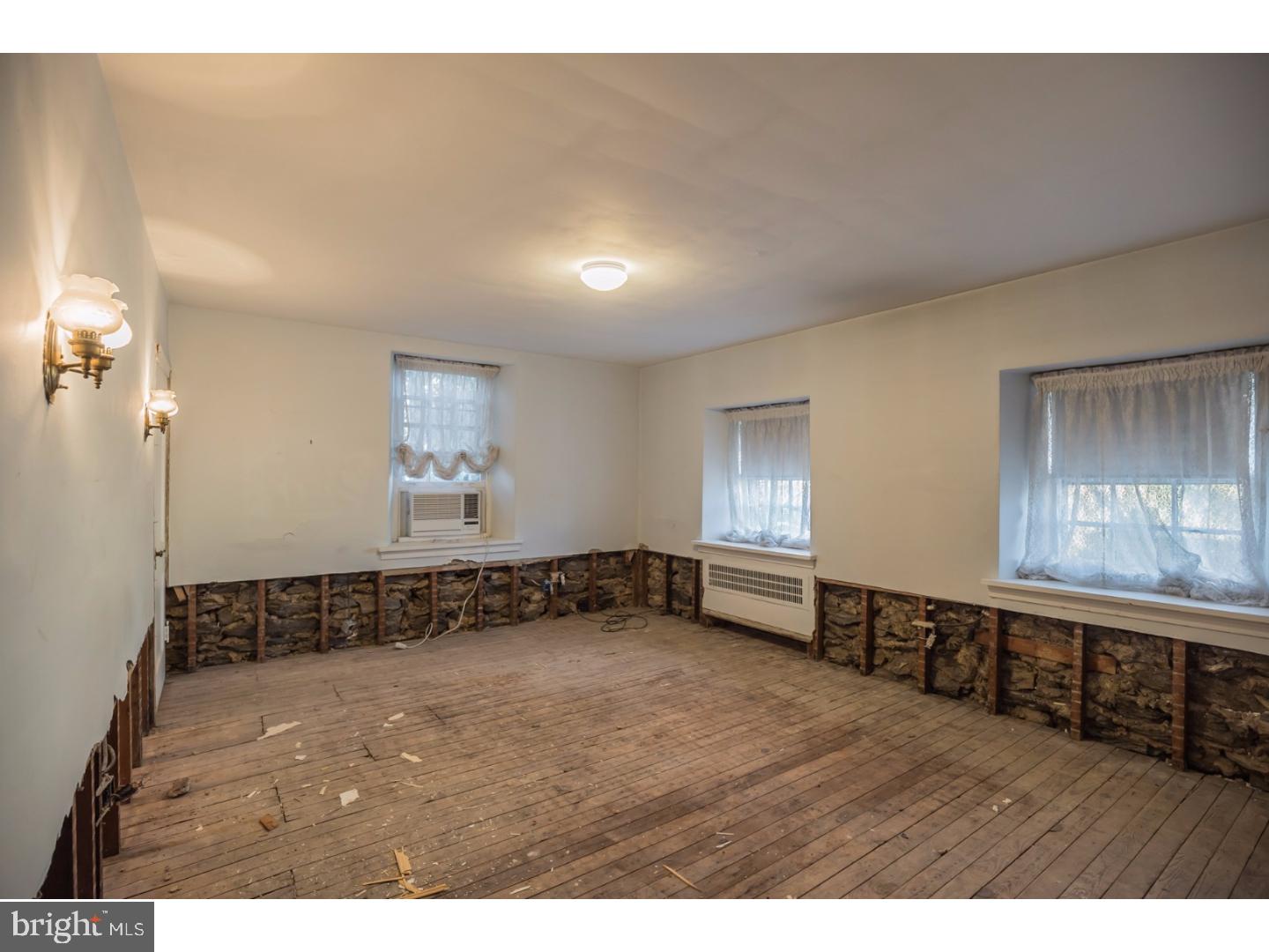 2652 Lenape Road Philadelphia, PA 19131 - Photo 15 of 24 Gallery Image 15
