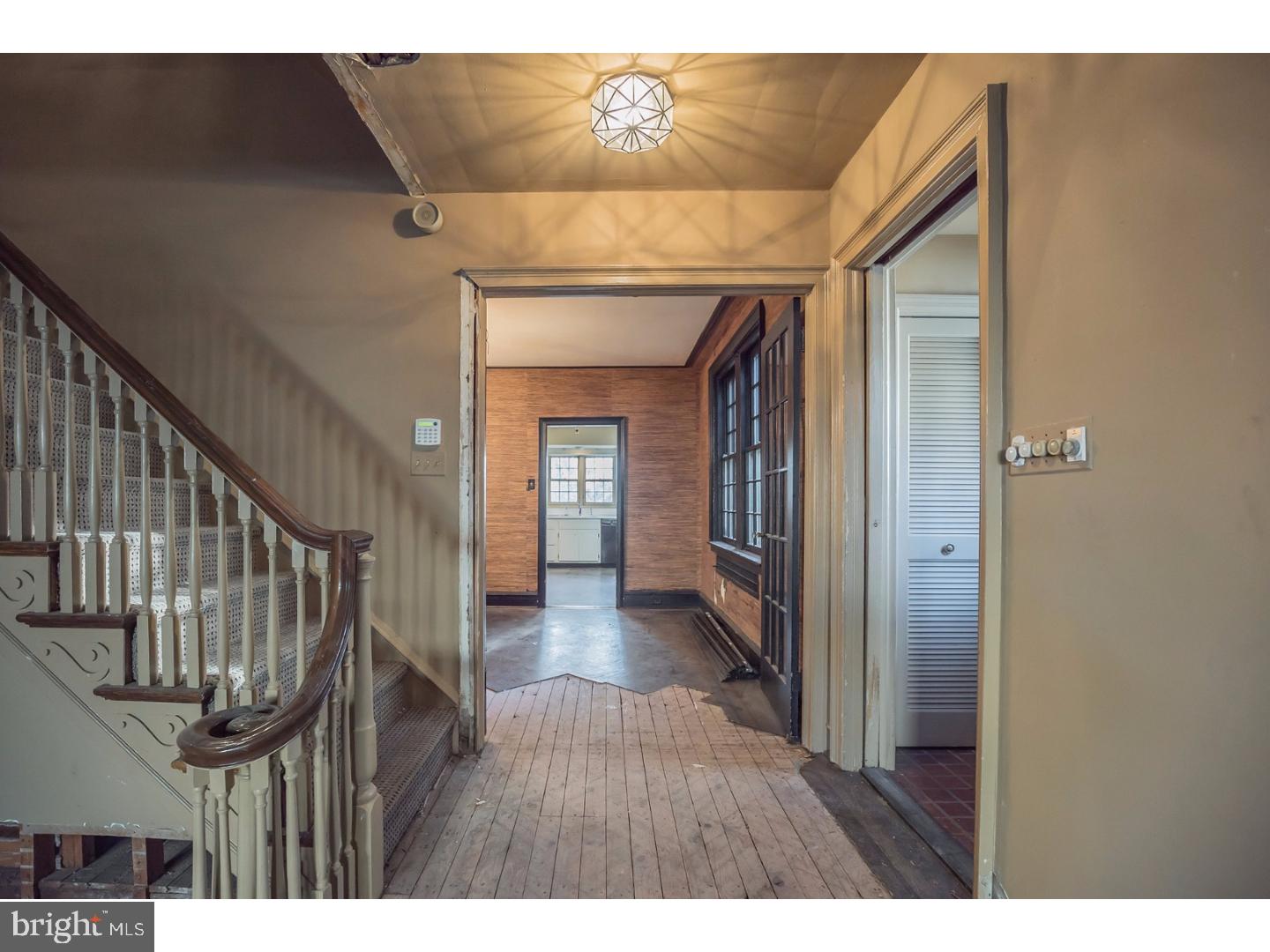 2652 Lenape Road Philadelphia, PA 19131 - Photo 5 of 24 Gallery Image 5