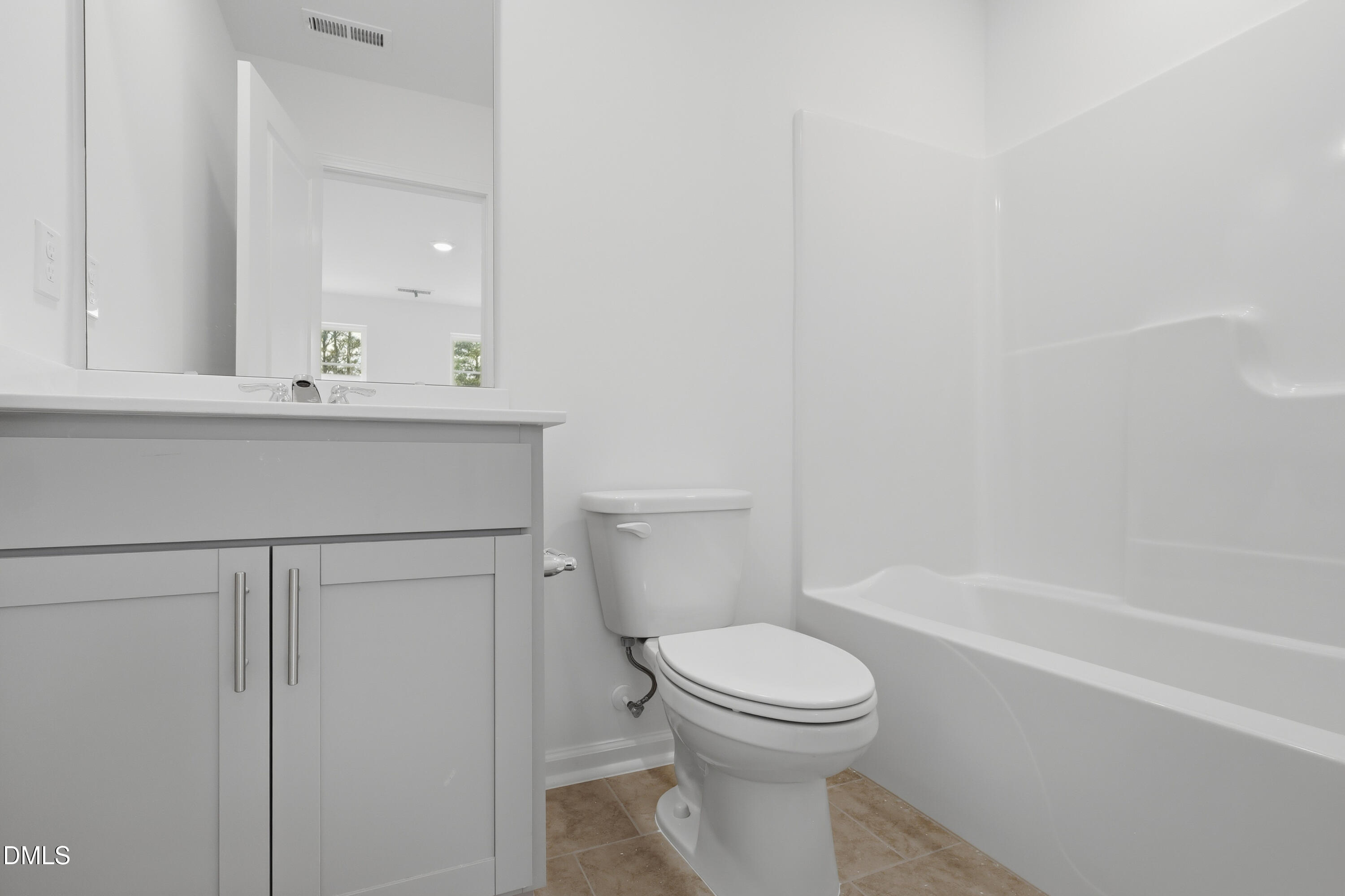 3605 Elm Grv Lane Raleigh, NC 27604 - Photo 26 of 55 SUN_ElmGrove_Pic_Wyatt_Bath2_1of1