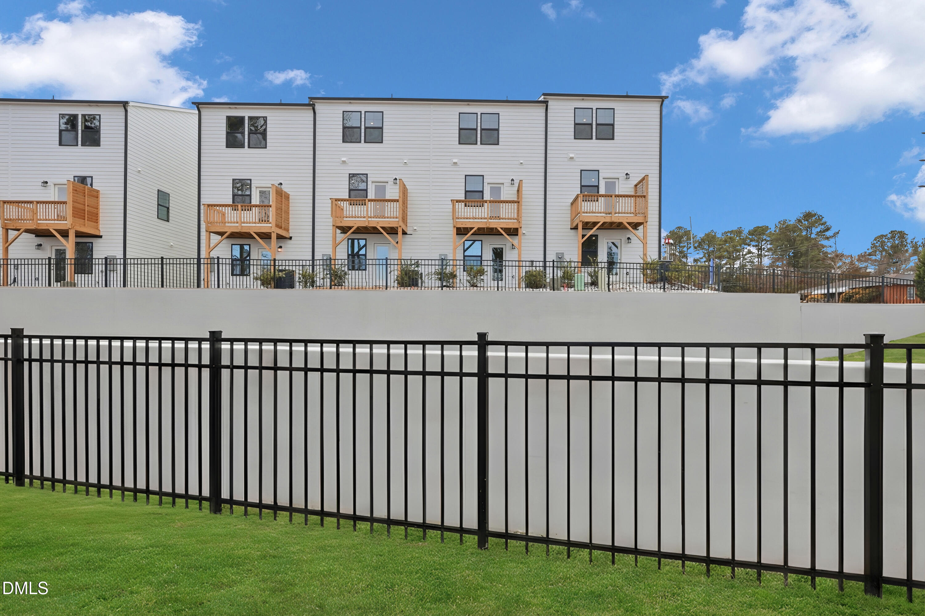 3605 Elm Grv Lane Raleigh, NC 27604 - Photo 32 of 55 SUN_ElmGrove_Pic_Wyatt_2of2