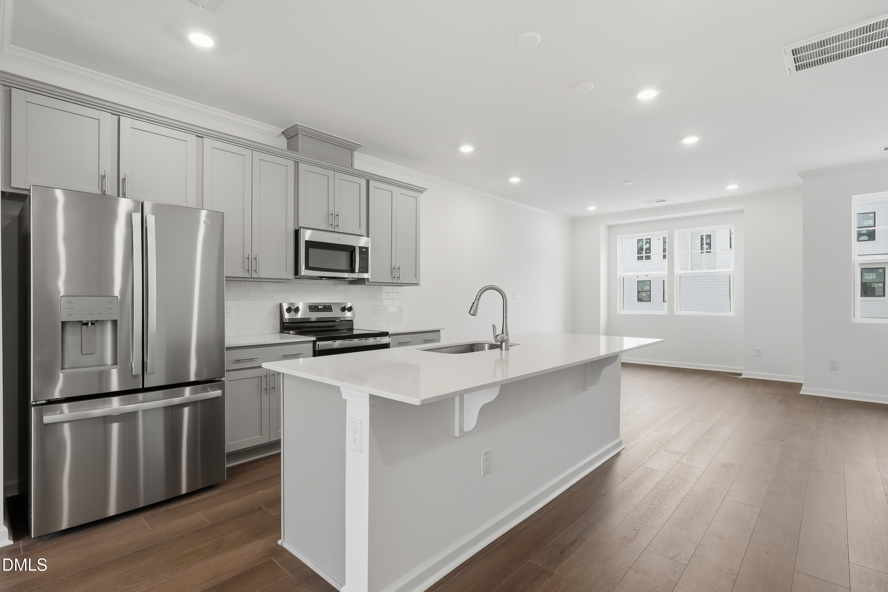 3605 Elm Grv Lane Raleigh, NC 27604 - Photo 5 of 55 SUN_ElmGrove_Pic_Wyatt_Kitchen_2of6