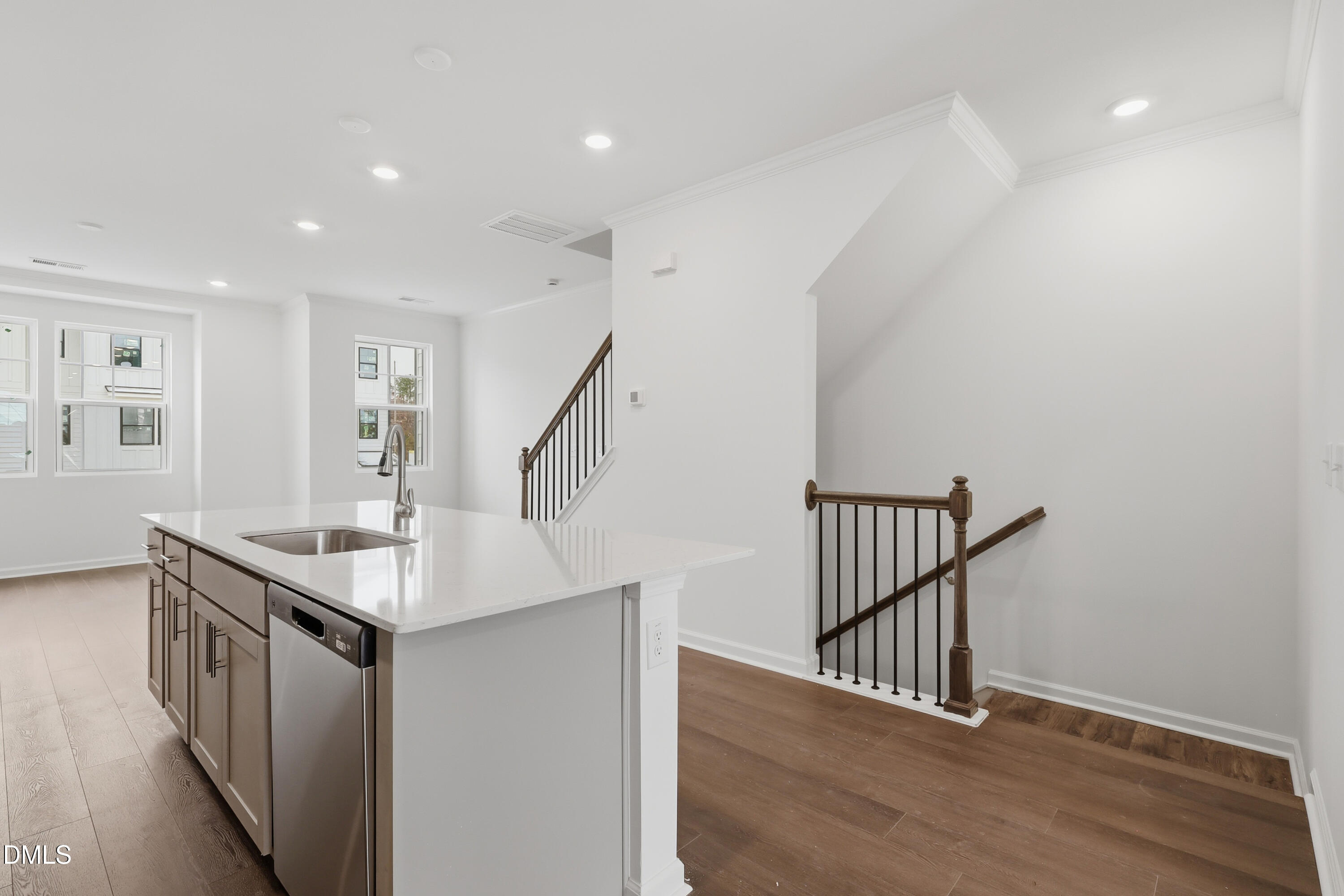 3605 Elm Grv Lane Raleigh, NC 27604 - Photo 6 of 55 SUN_ElmGrove_Pic_Wyatt_Kitchen_4of6