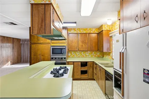 $690,000 | 174 Mira Del Oeste, San Clemente, CA 92673