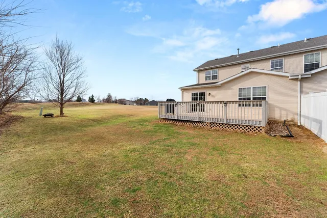 $240,000 | 215 Misty Lane, Colona, IL 61241