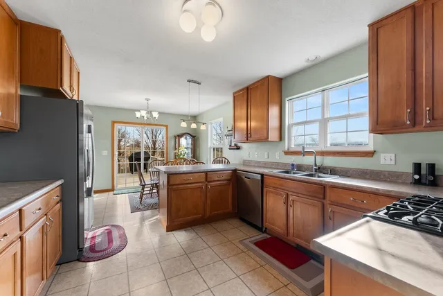 $231,000 | 215 Misty Lane, Colona, IL 61241