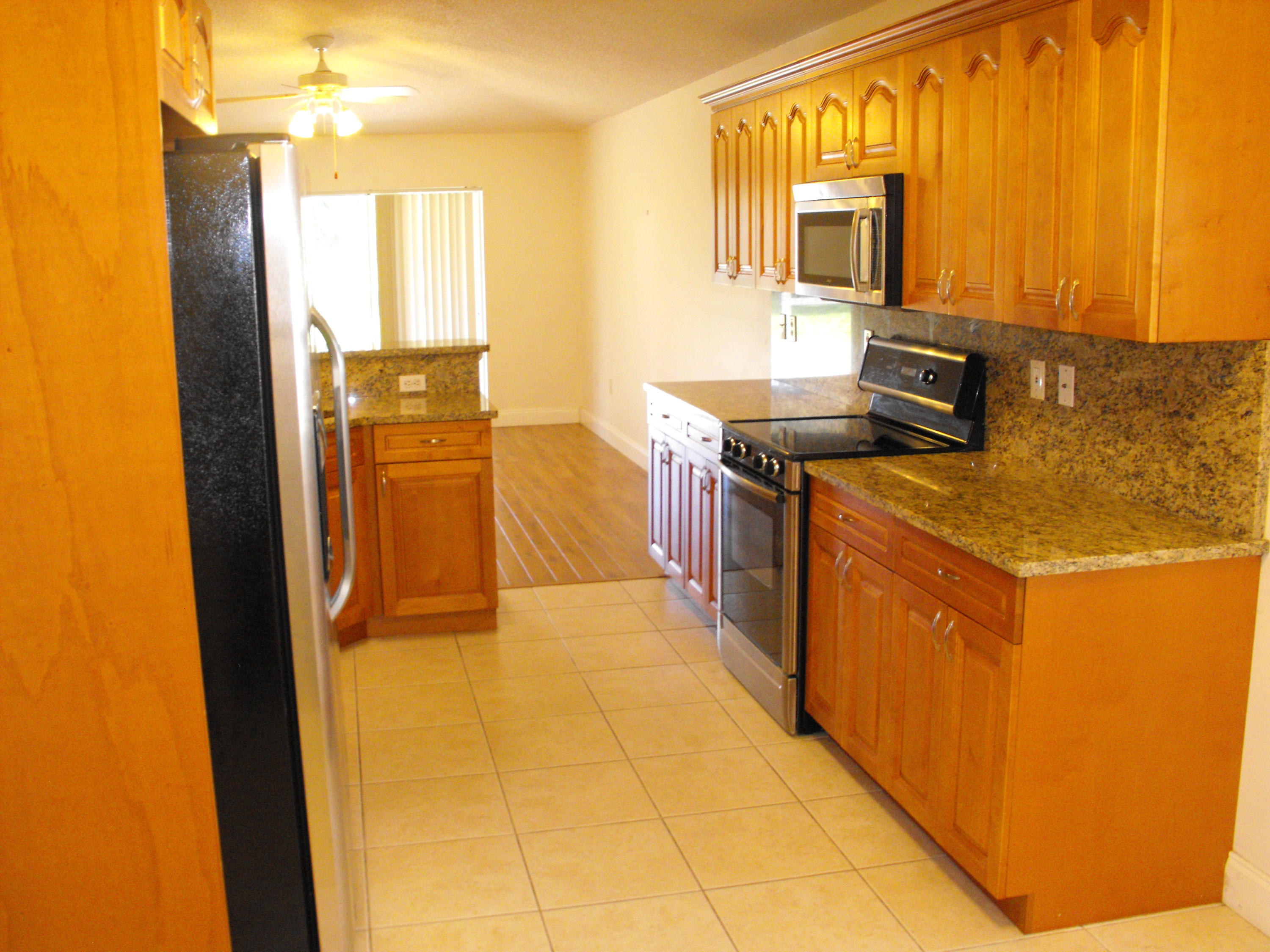 515 Southwest Deer Run Port St. Lucie, FL 34953 - Photo 5 of 22 5