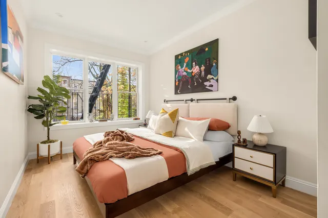 $1,795,000 | 300 5th Street, Unit 2 | Park Slope